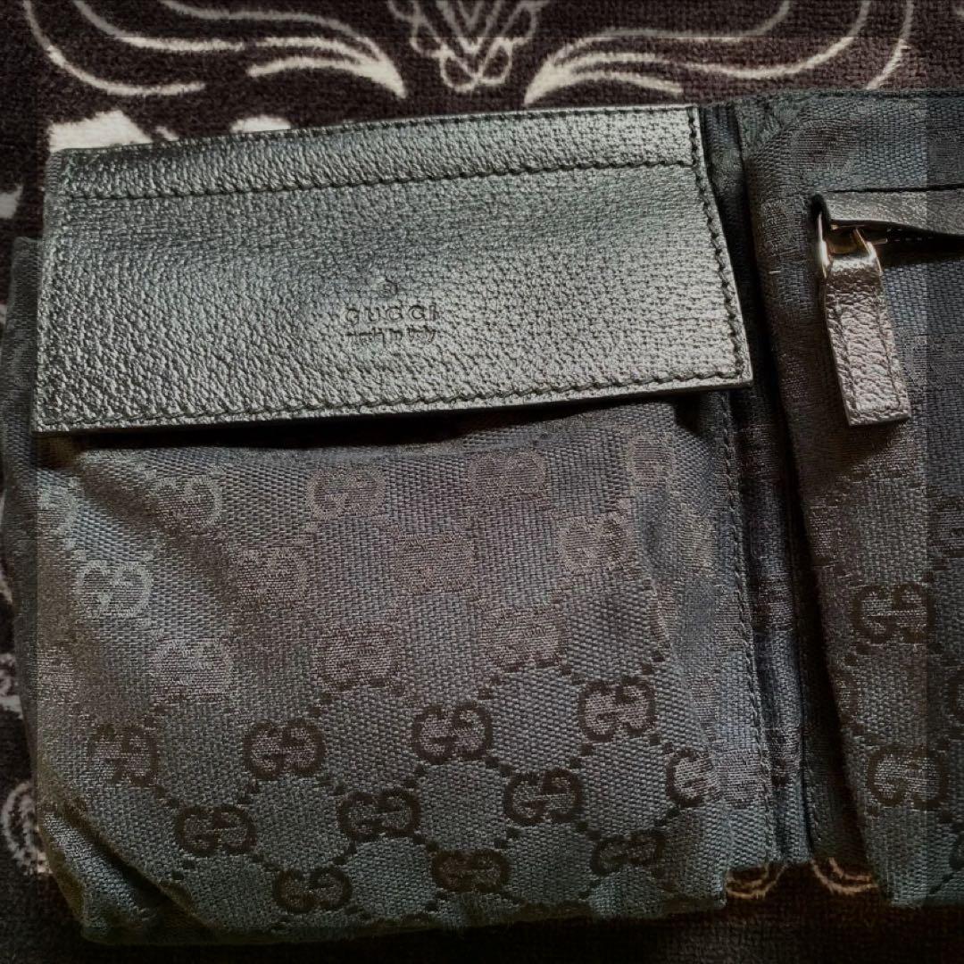 Gucci ブラック ボディバッグ