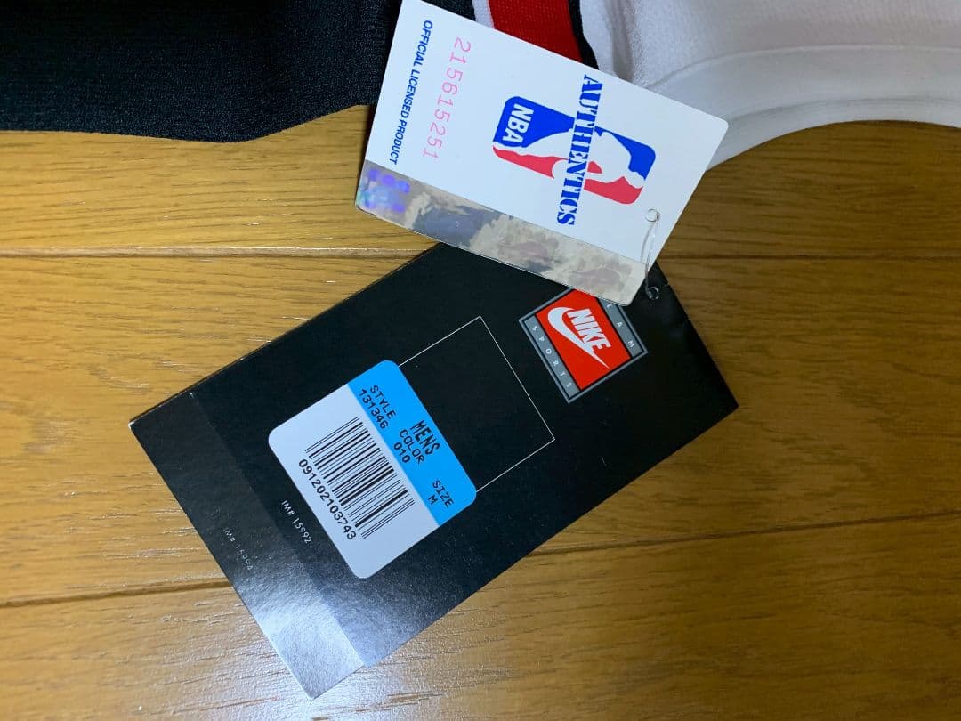 NIKE　90's シカゴブルズ　シューティングシャツ