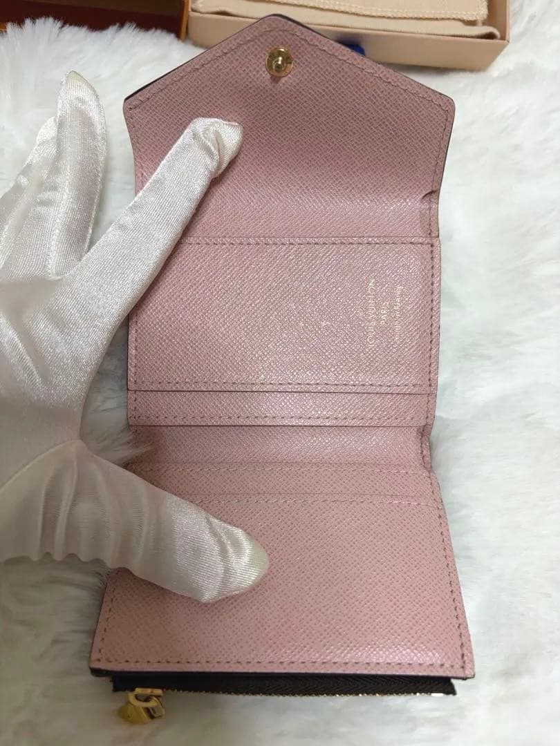 美品　LOUIS VUITTON ポルトフォイユ・ゾエ モノグラム　ピンク