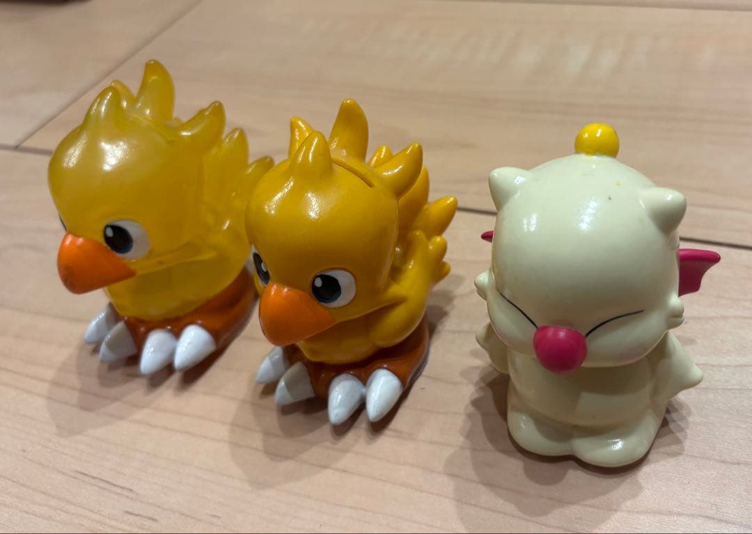 【激レア】ファイナルファンタジー のチョコボとモーグリの貯金箱３個セットです。