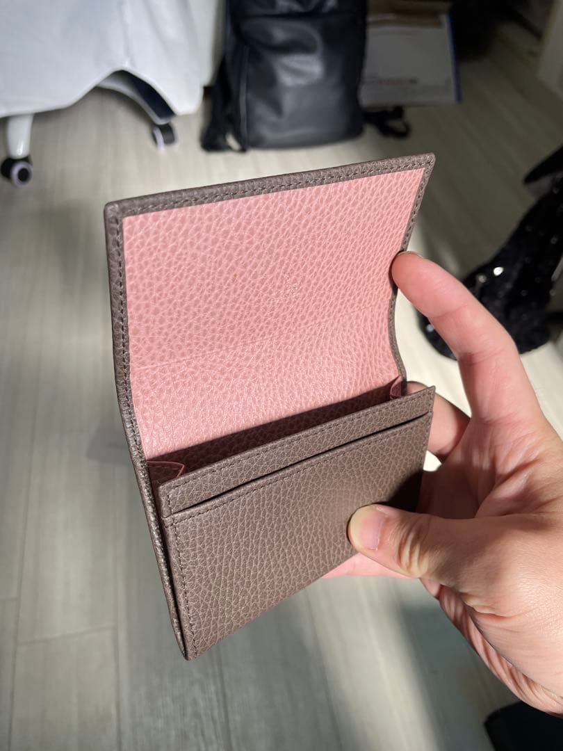 【新品未使用・箱、直営店カード付き】グッチ カードケース スウィング バイカラー