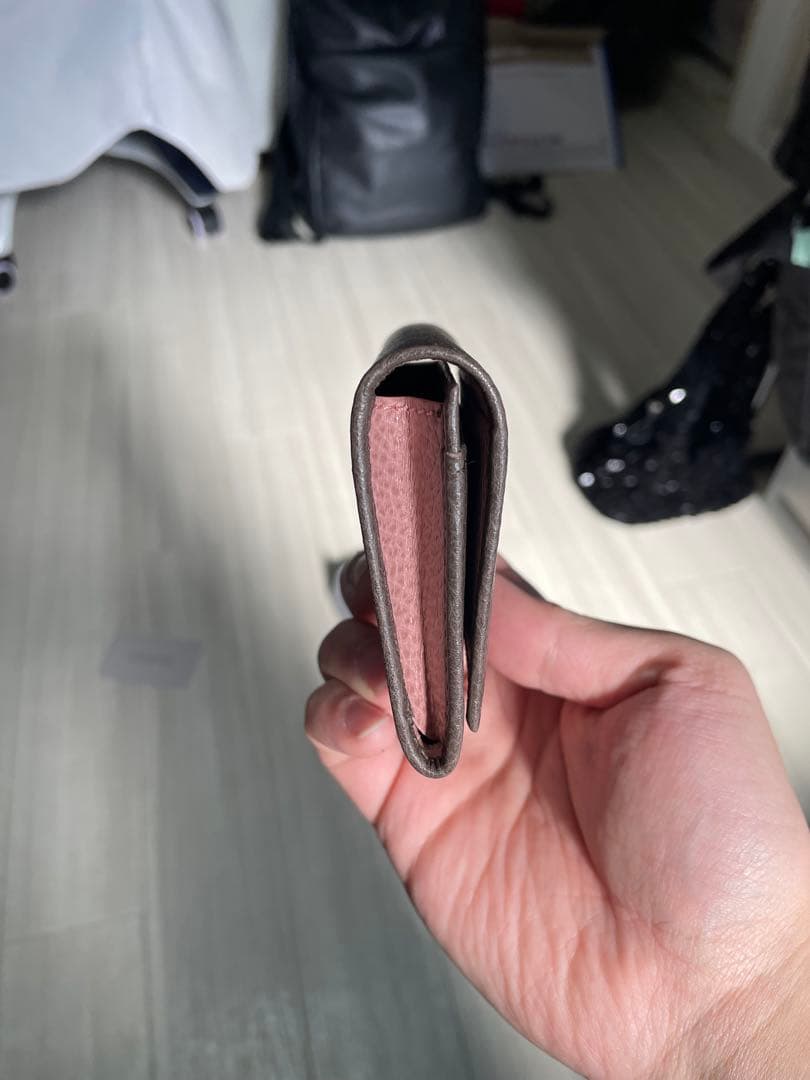 【新品未使用・箱、直営店カード付き】グッチ カードケース スウィング バイカラー