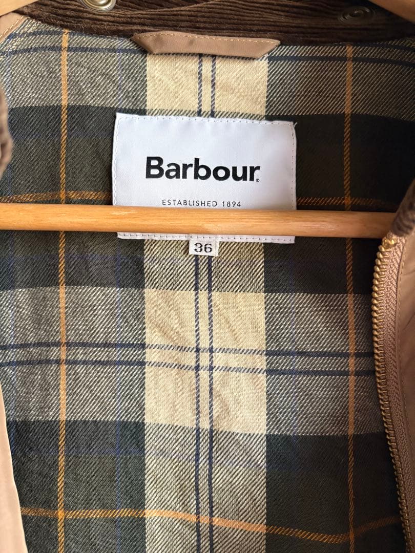 Barbour(バブアー) ロングコート　ベージュ