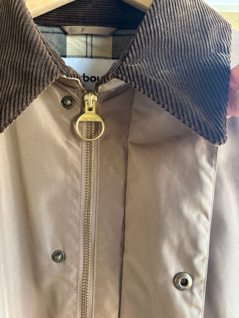 Barbour(バブアー) ロングコート　ベージュ