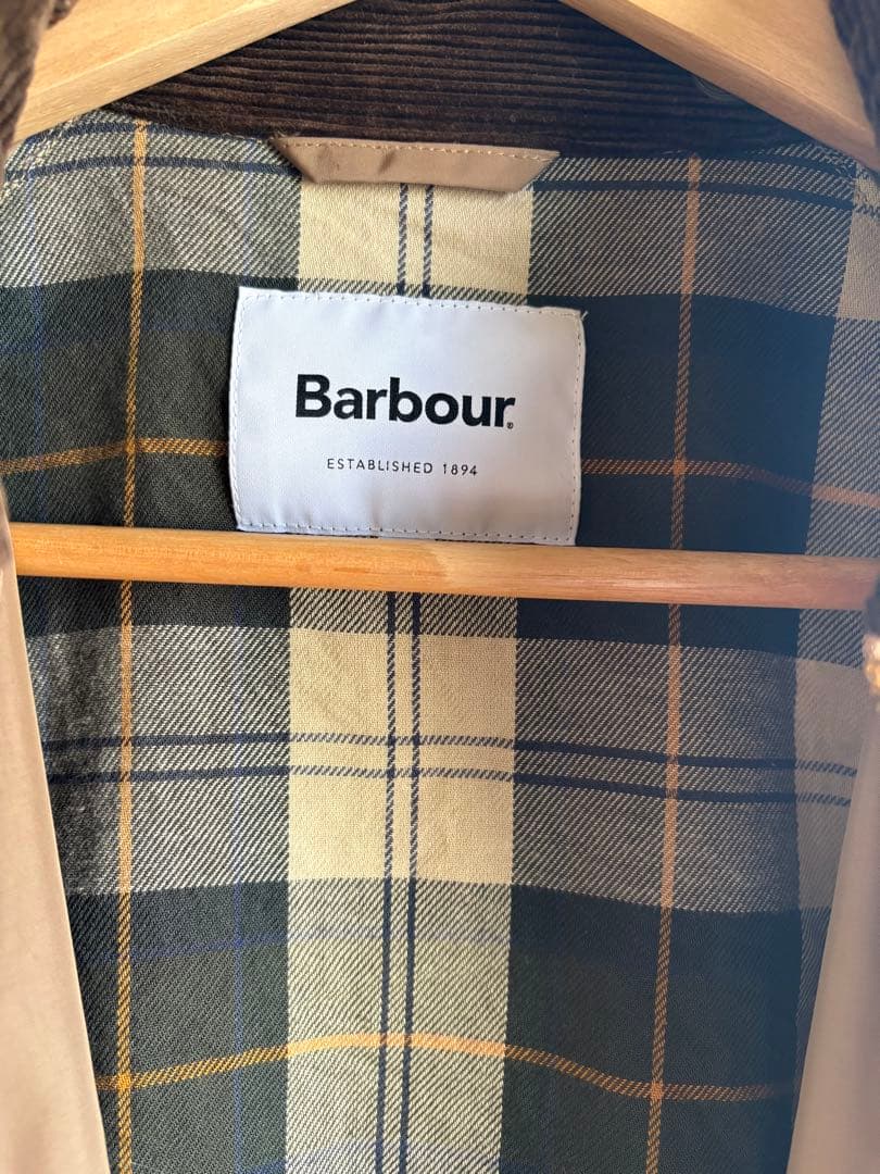 Barbour(バブアー) ロングコート　ベージュ