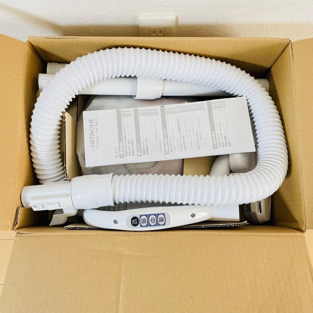 【新品未使用品】HITACHI CV-V500 P 小型・軽量掃除機