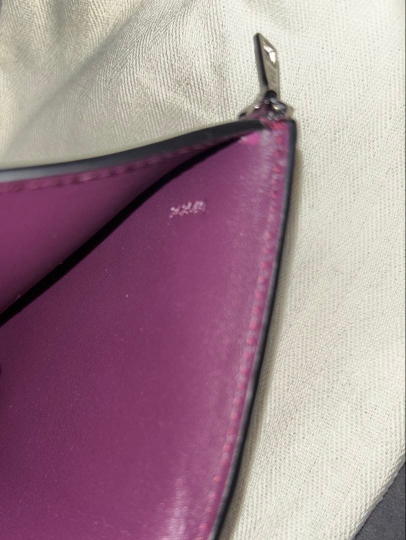 LOEWE 財布 バーティカル ウォレット スモール）【最終値下げ】