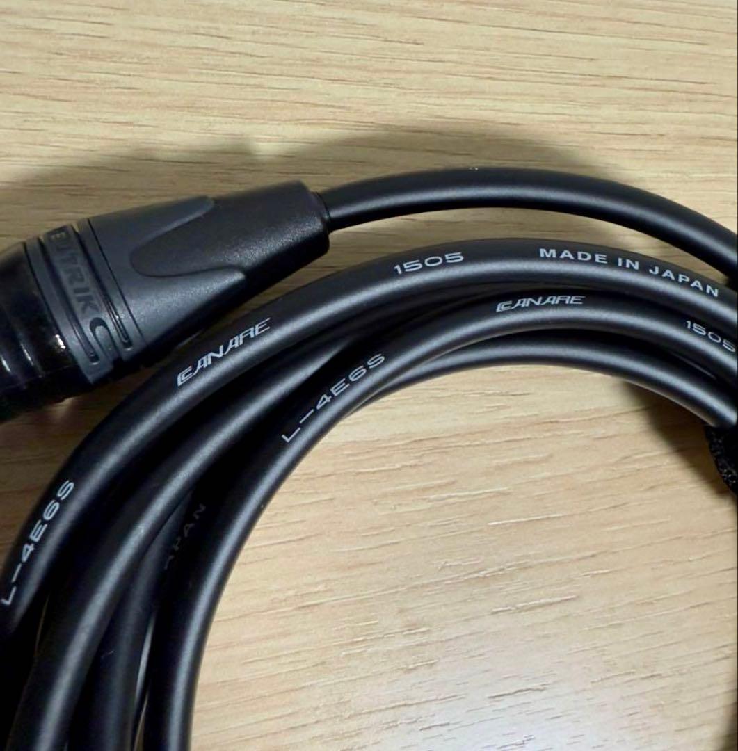 SHURE SM57 ダイナミックマイク ＋ CANARE製ケーブル（3m）
