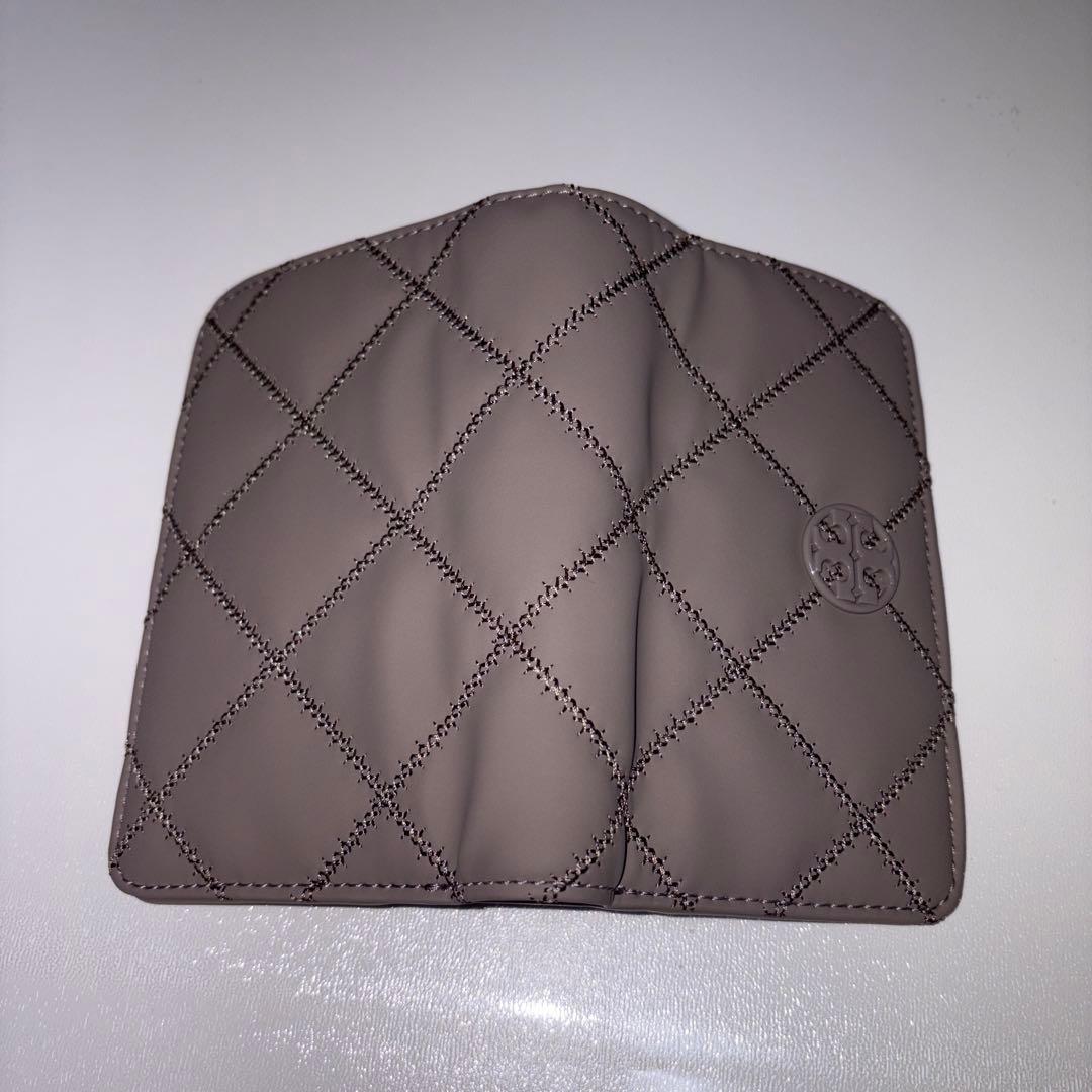 『まこ』♡ TORY BURCH 折財布