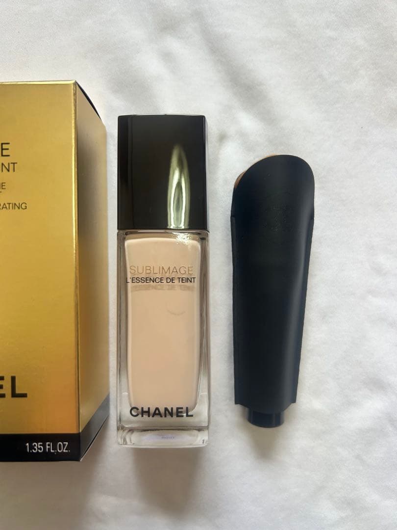 新品未使用　CHANEL サブリマージュレサンスドゥタン01