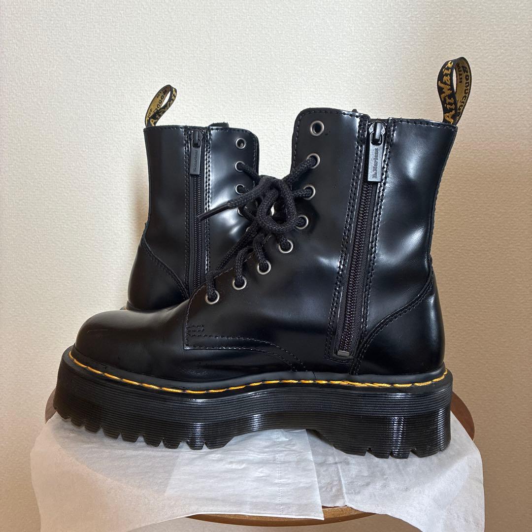 Dr.Martens ドクターマーチン　厚底ブーツ