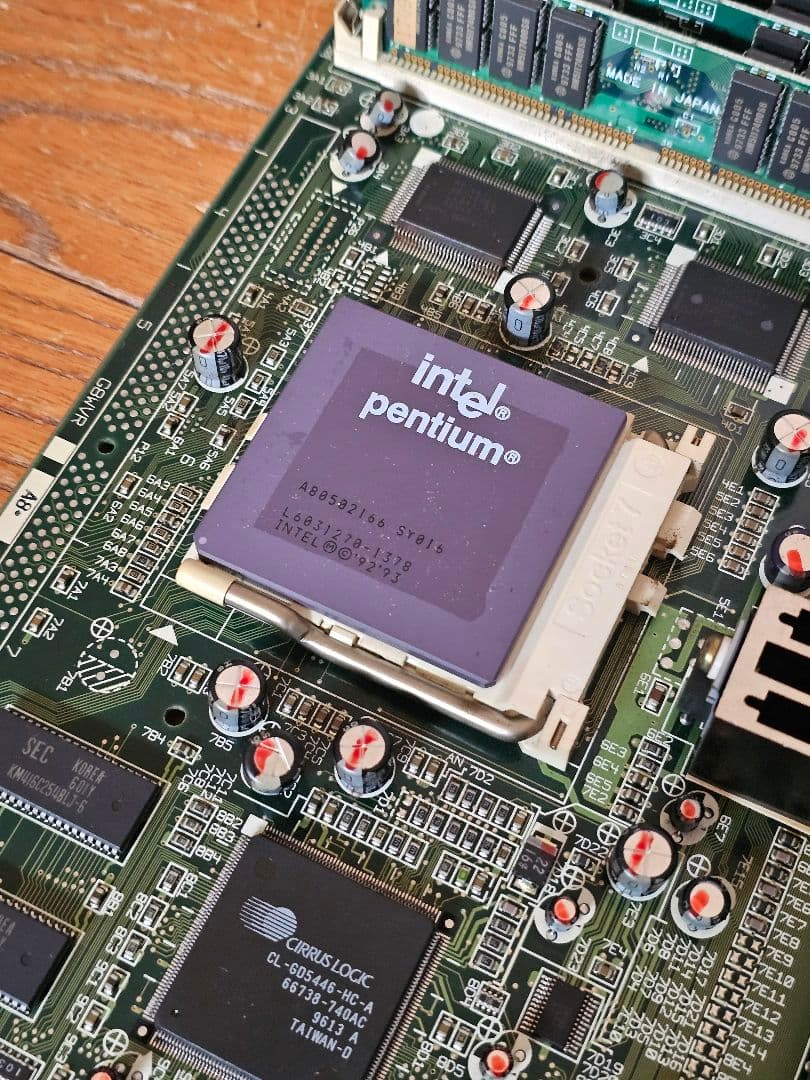 PC9821 CT16/F Model A Windows95 起動 208MB