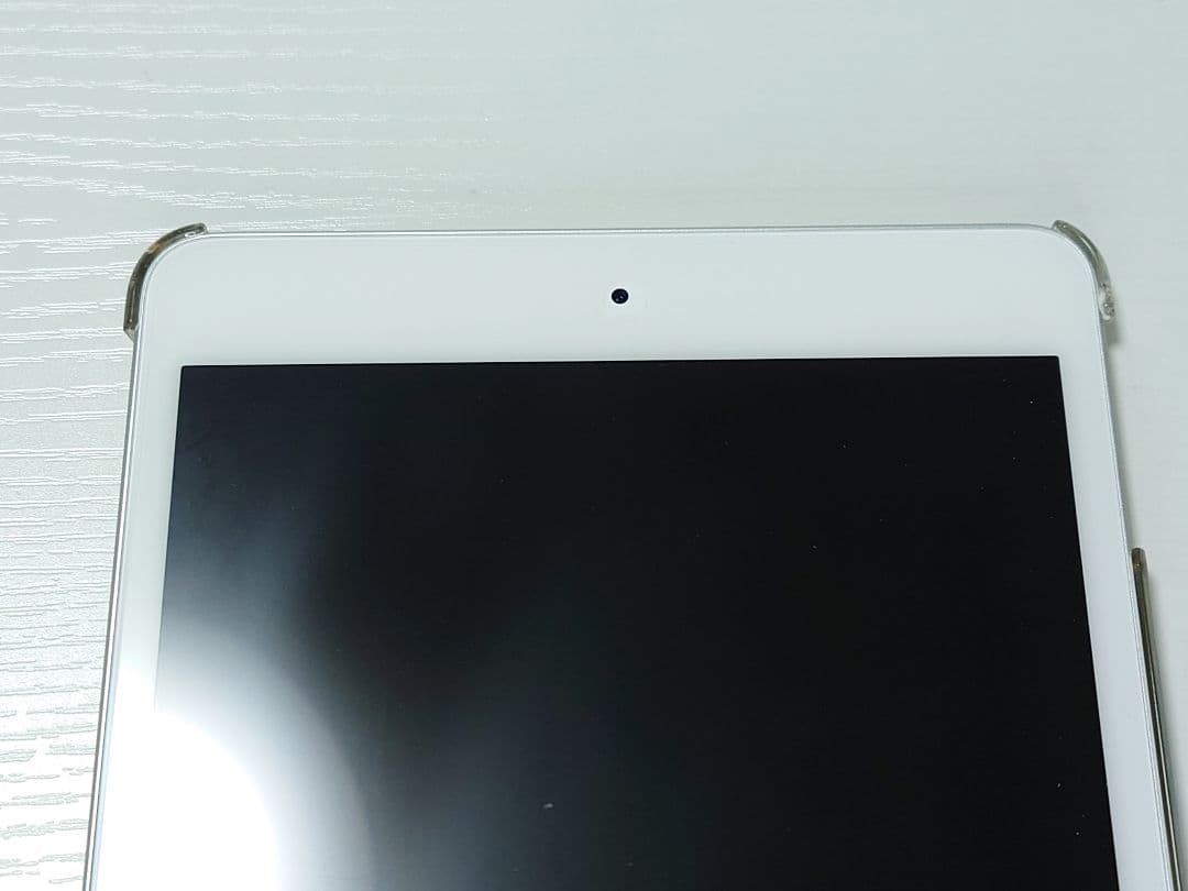 iPad mini 第5世代 Wi-Fiモデル 64GB　ケース付