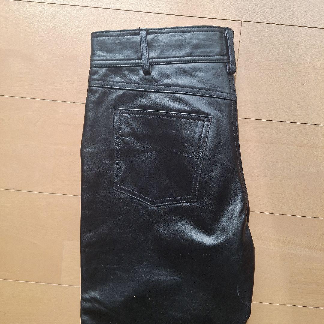 AVIREX ブラックレザー ストレートパンツ
