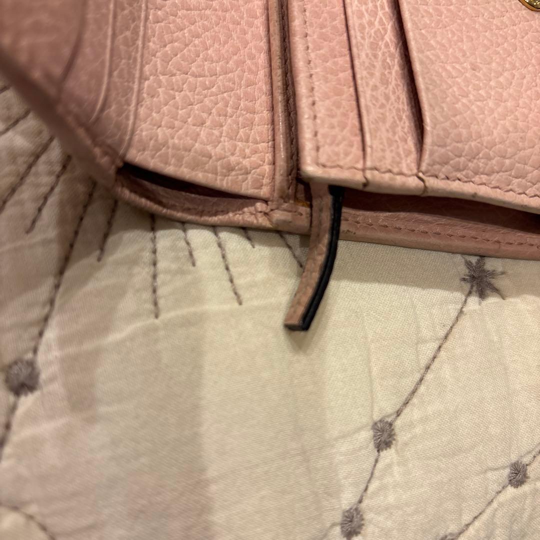 Gucci GG マーモント ピンクレザー二つ折り財布