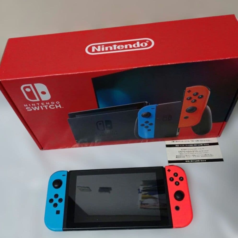 Nintendo Switch 本体 ネオンブルー・レッド