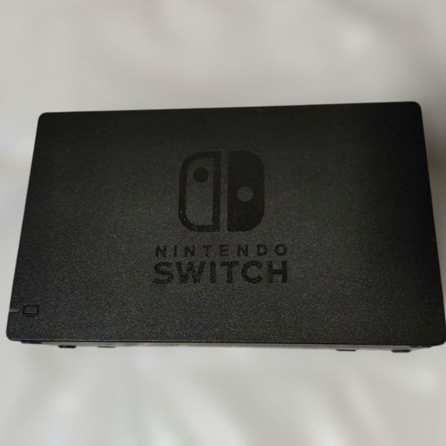 Nintendo Switch 本体 ネオンブルー・レッド