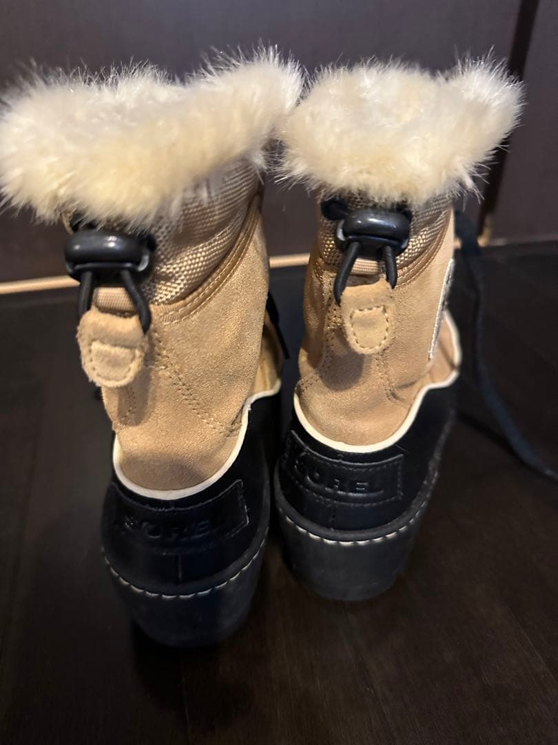 SOREL ベージュ ファー付き　スノーブーツ　ムートンブーツ