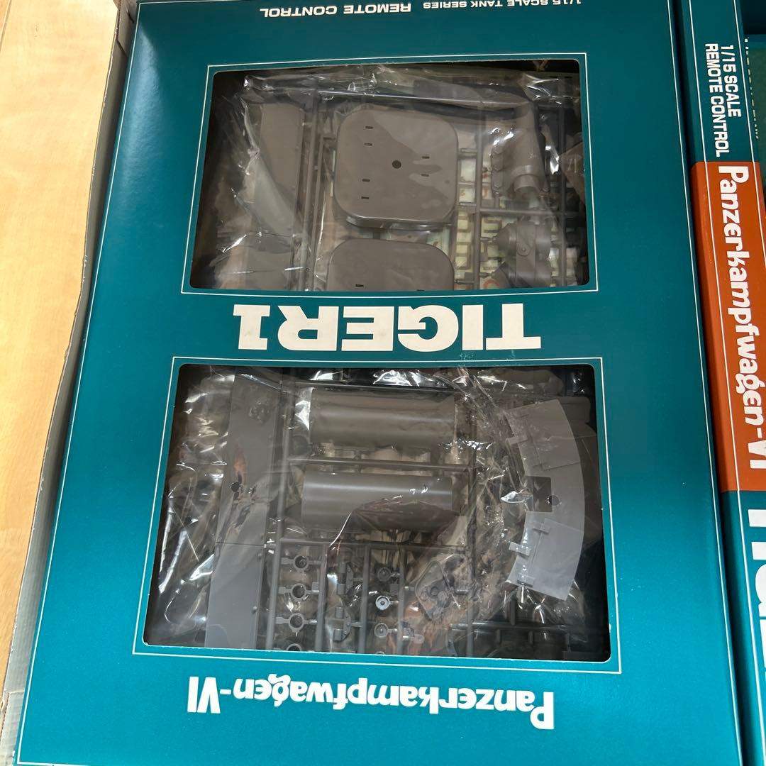 新品　戦車1/15 タイガー1　プラモデルPanzerkampfwagen VI