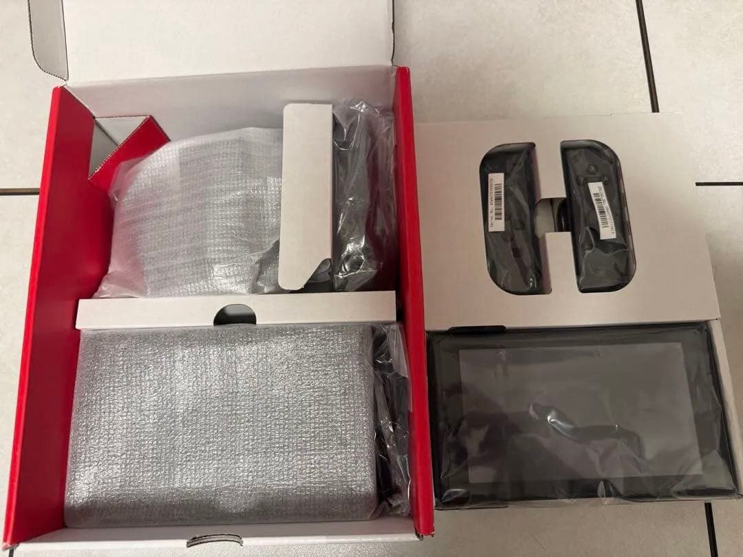 Nintendo Switch 本体 グレー　※ソフト付き