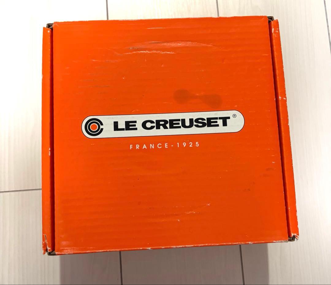 LE CREUSET ルクルーゼ　18cm 鍋　ココットロンド