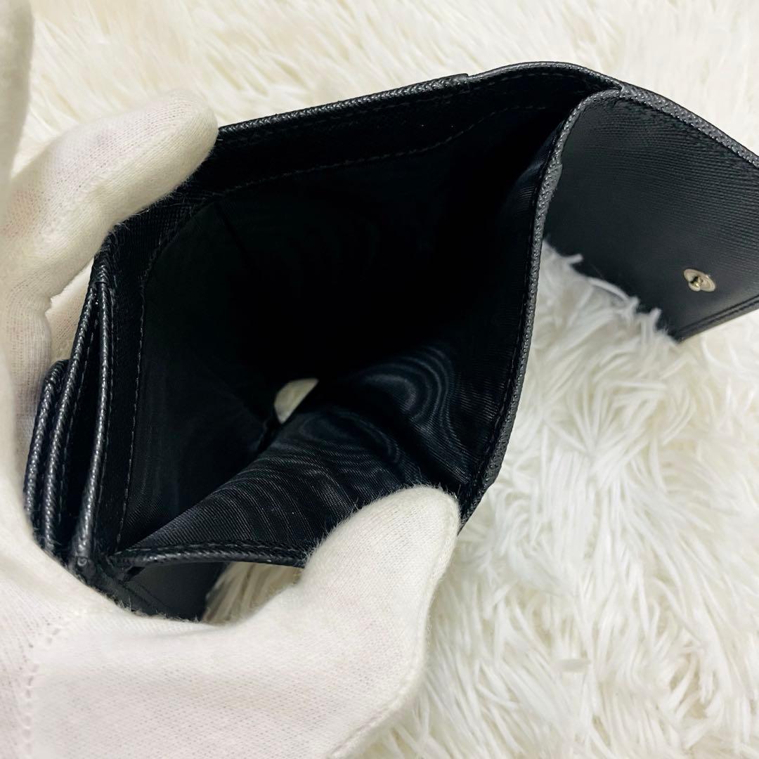 極美✨付属完備✨PRADA 三つ折り財布 サフィアーノ 三角ロゴ レザー 黒
