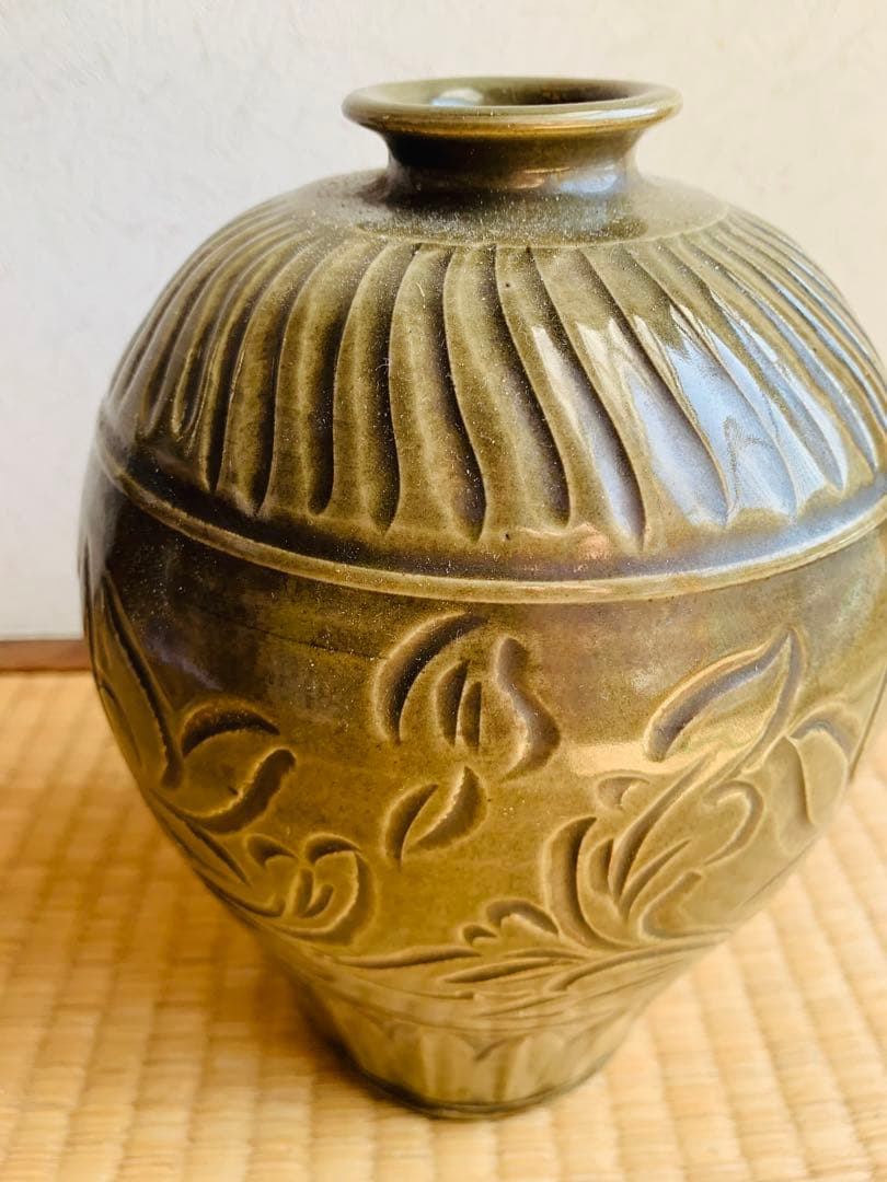 中国青磁花瓶