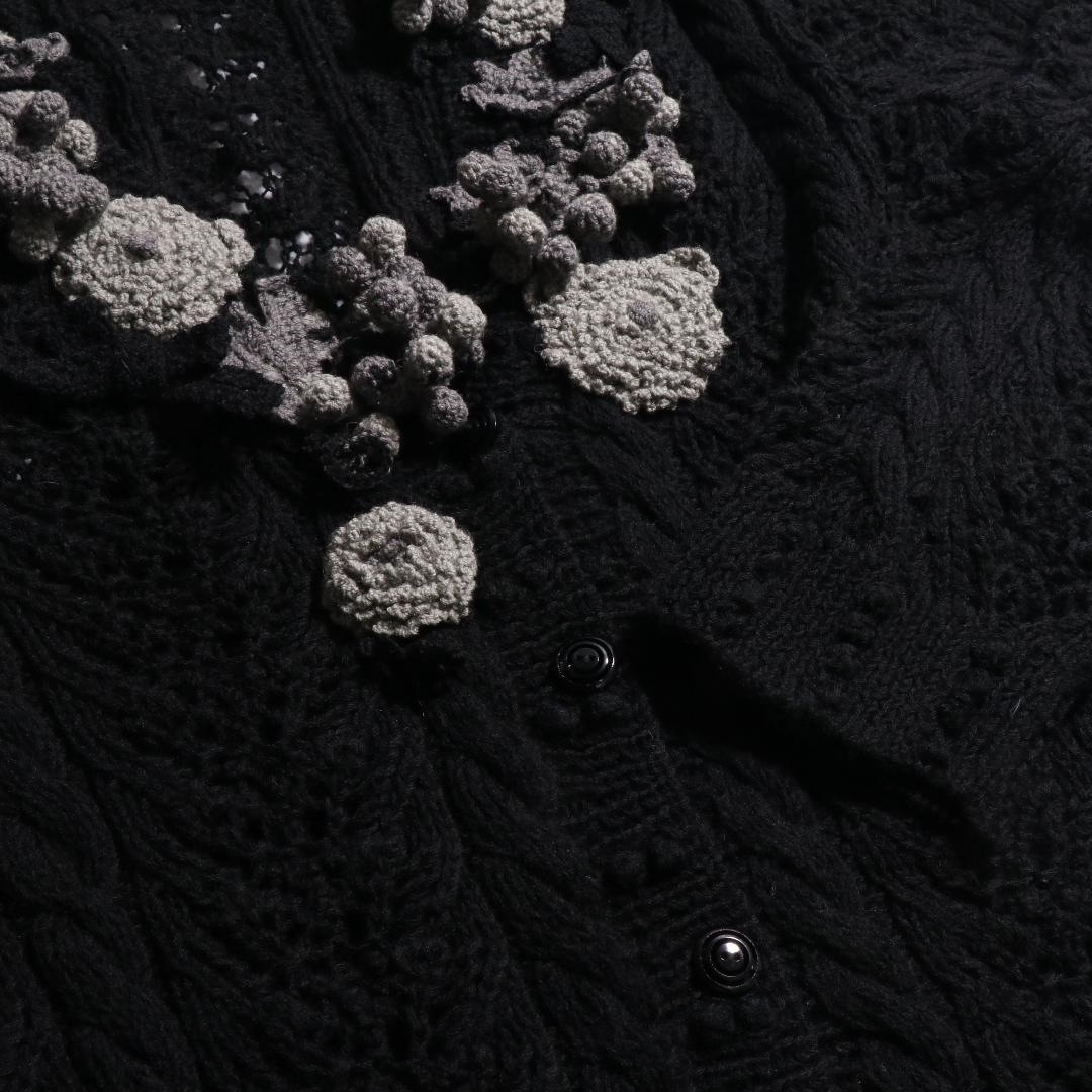 美品 KANEKO ISAO カーディガン 透かし編みニット 立体花モチーフ装飾