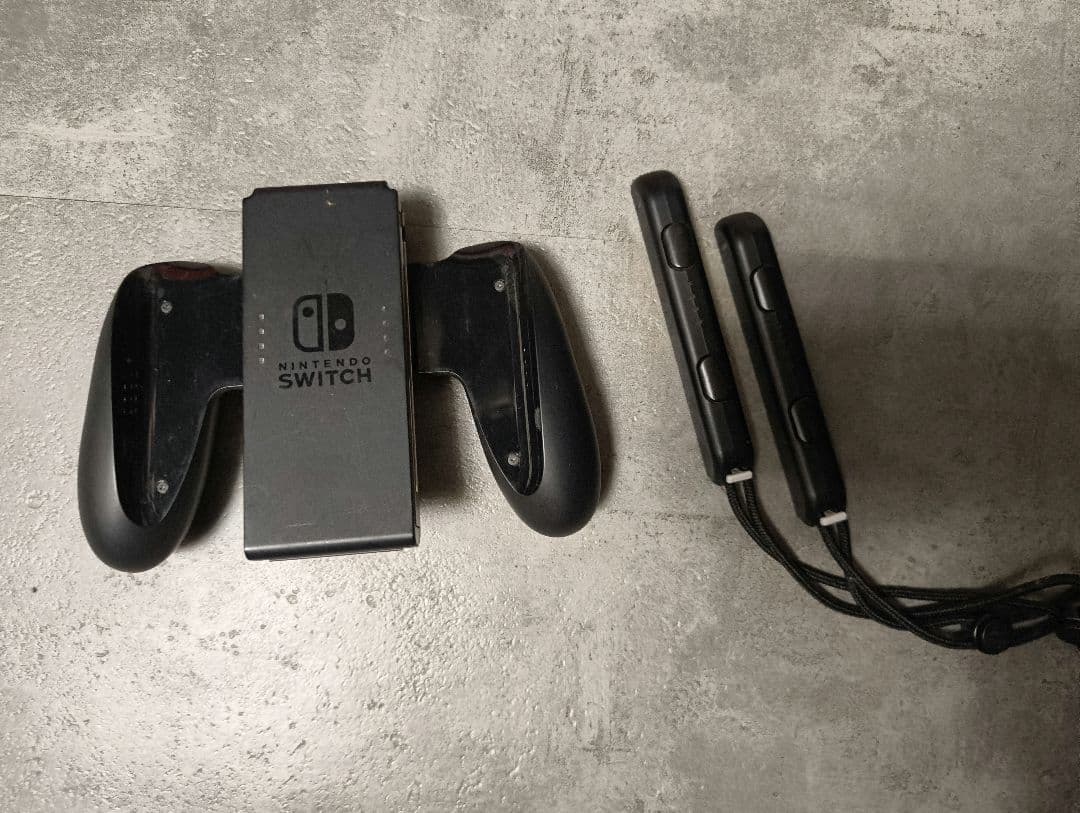 Nintendo Switch 本体 グレー 動作確認済 初期化済 ケース付き