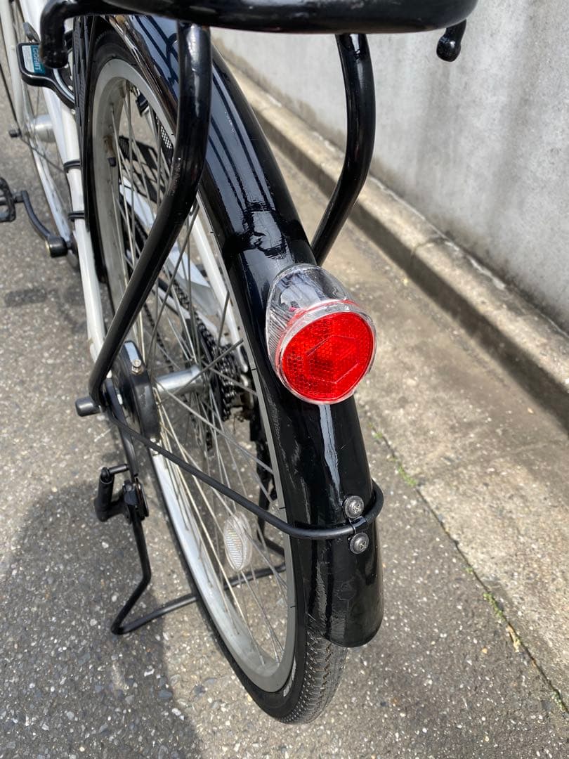 整備済 ギヤ6段 LEDオートライト 26インチ 白 自転車