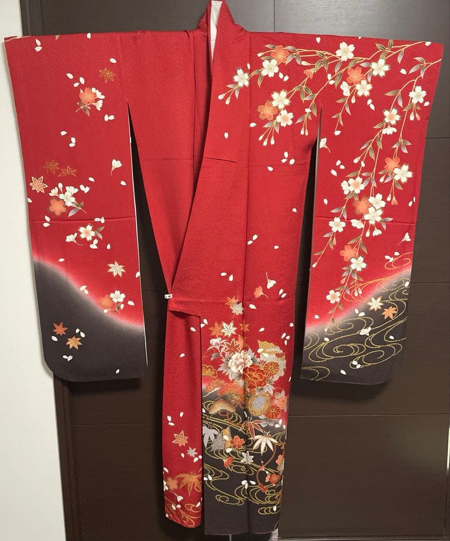 振袖　赤　枝垂れ桜　正絹　成人式　美品