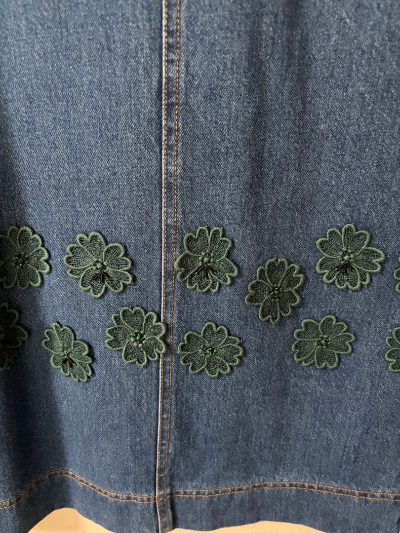 MUVEIL ミュベール デニムロングスカート 花柄刺繍