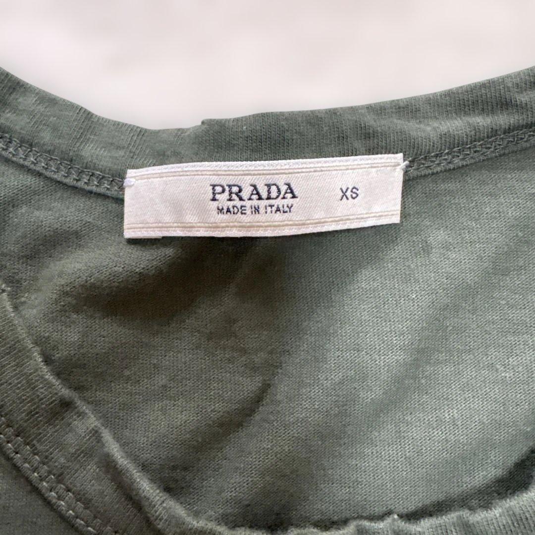 PRADAプラダ　半袖Tシャツ