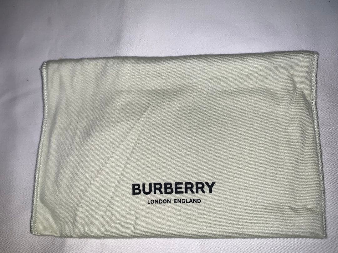 Burberry 三つ折り財布