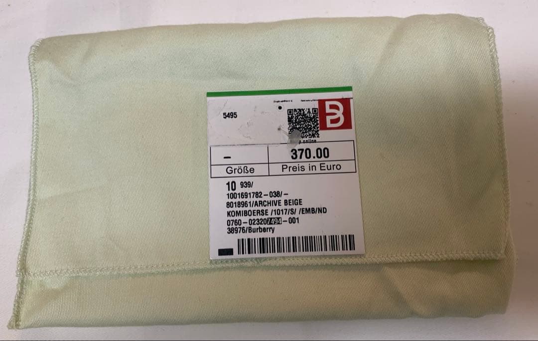 Burberry 三つ折り財布