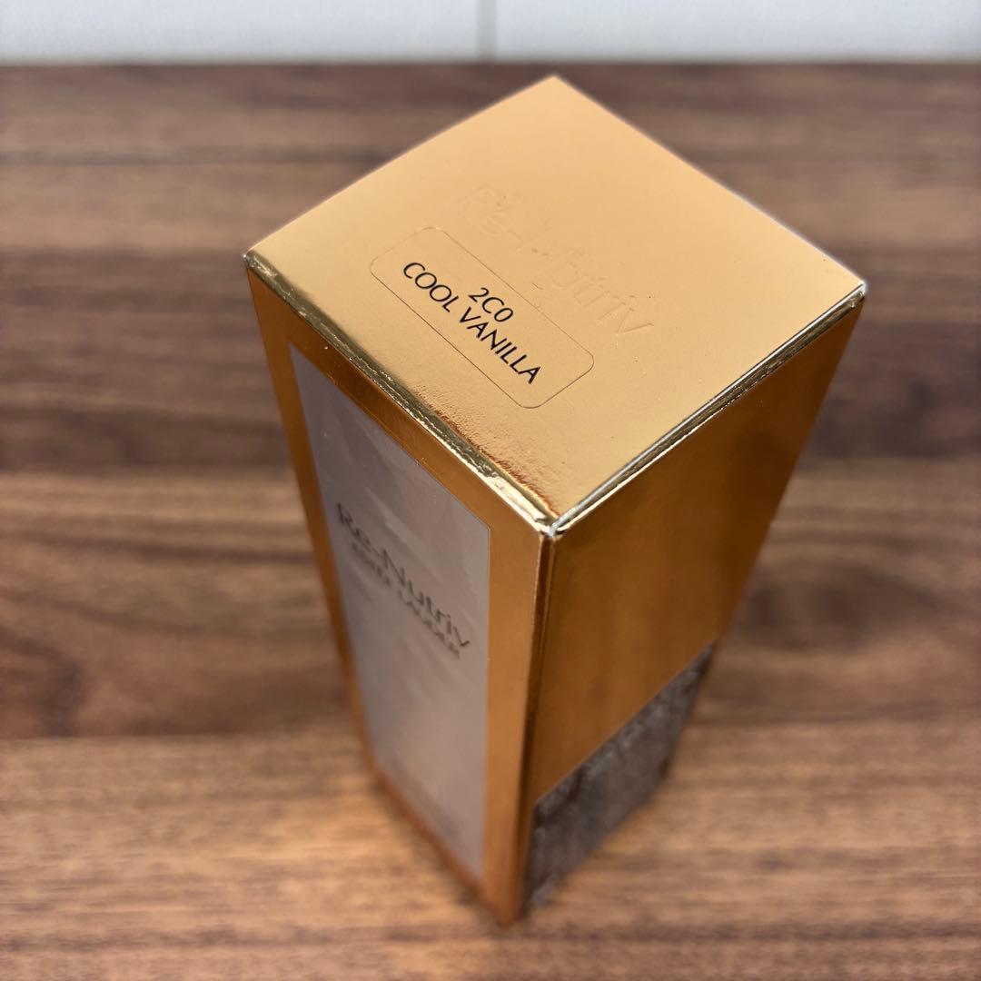 【新品】エスティローダー リニュートリィブ ラディアンスリクイッドメークアップN