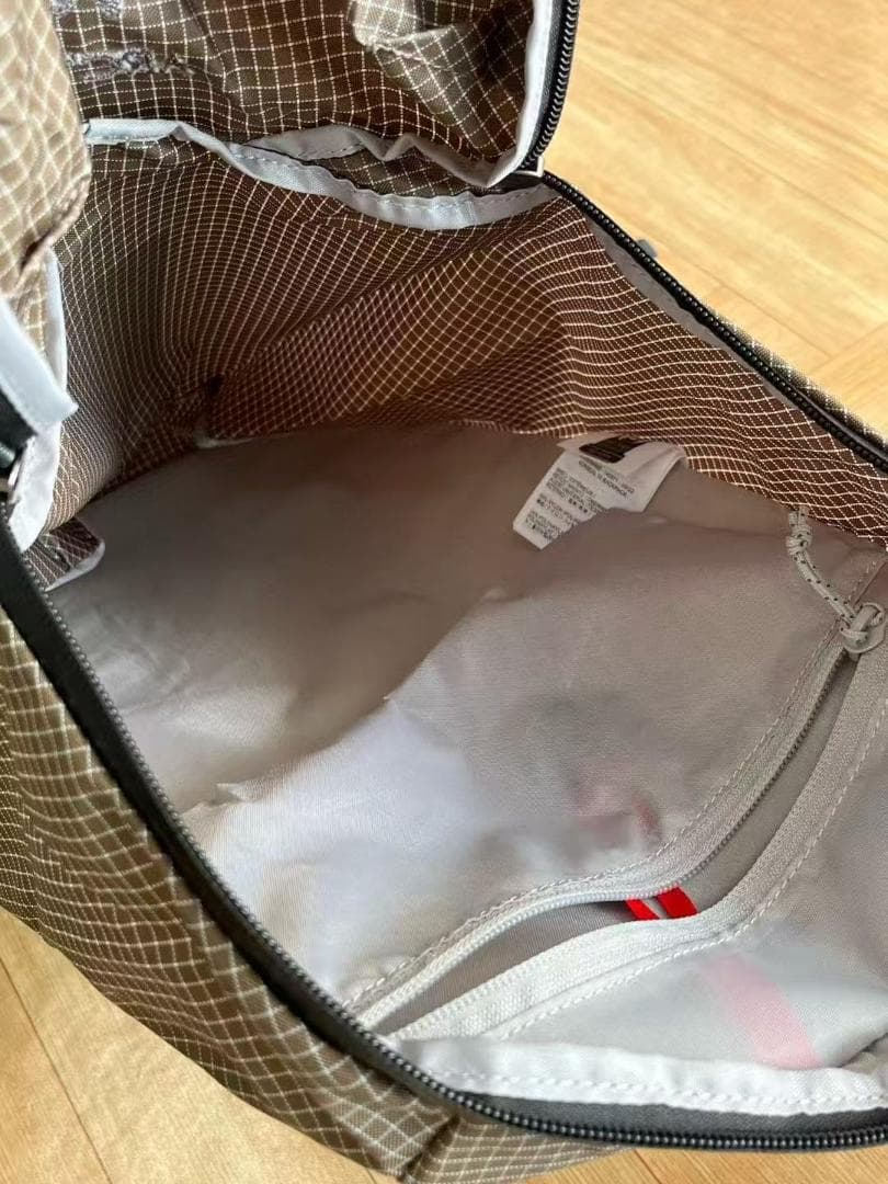 新品未使用ARC'TERYX Konseal 15 ブラウン