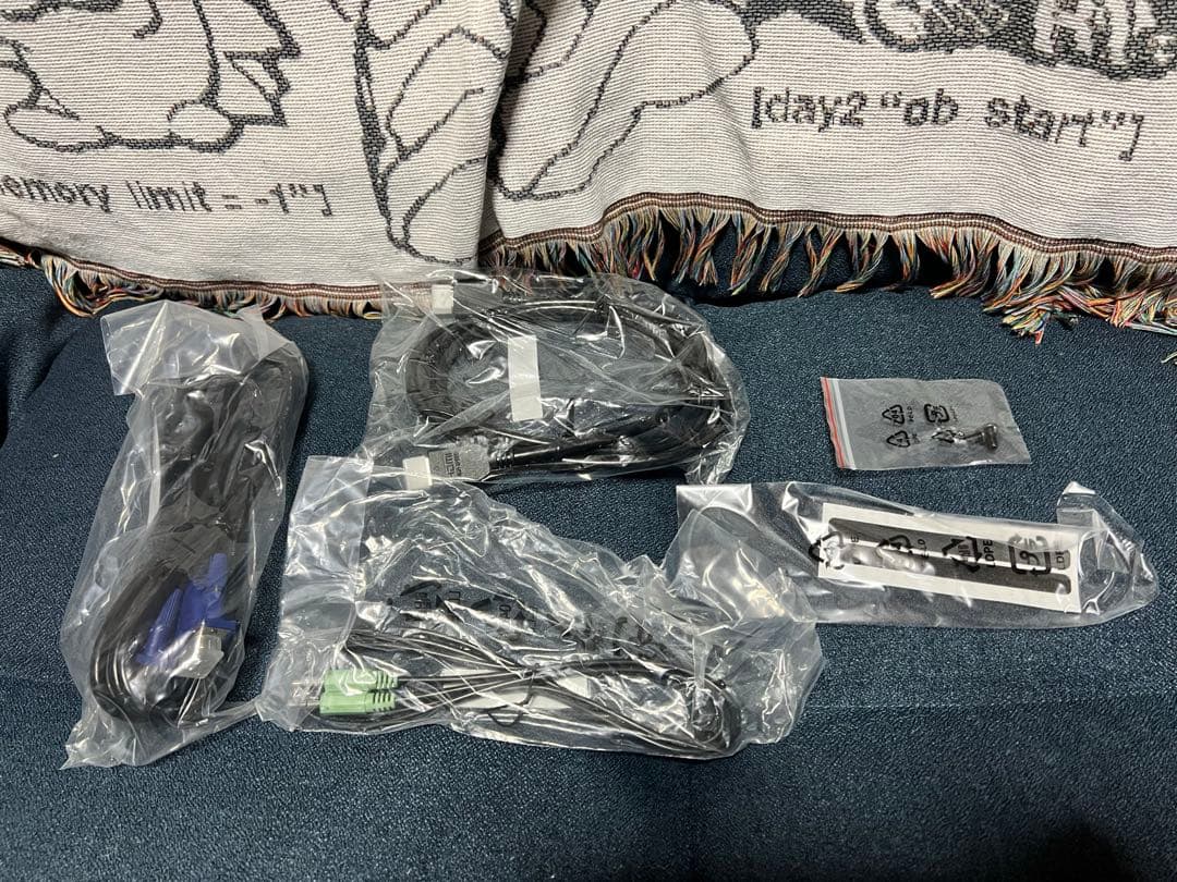 ＜美品＞ I-ODATA PCモニター LCD-AH271XDB-B 27インチ