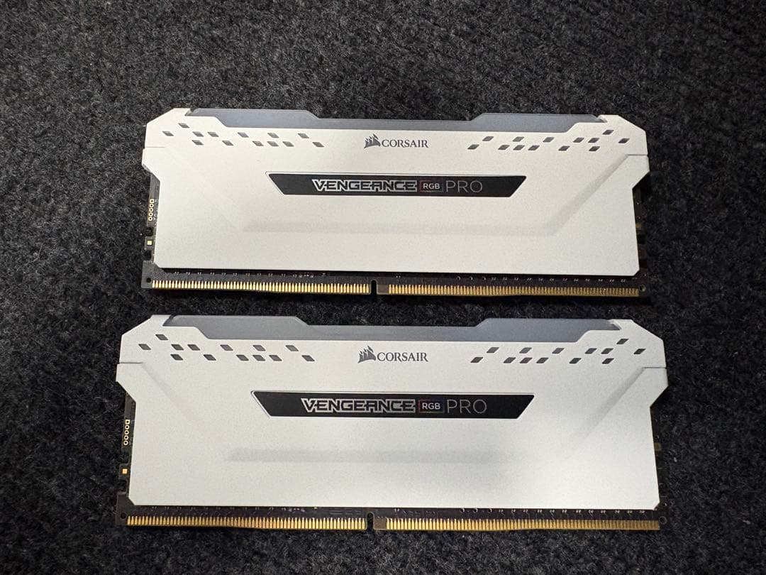 メモリー Corsair VENGEANCE RGB PRO 16GB DDR4 3600