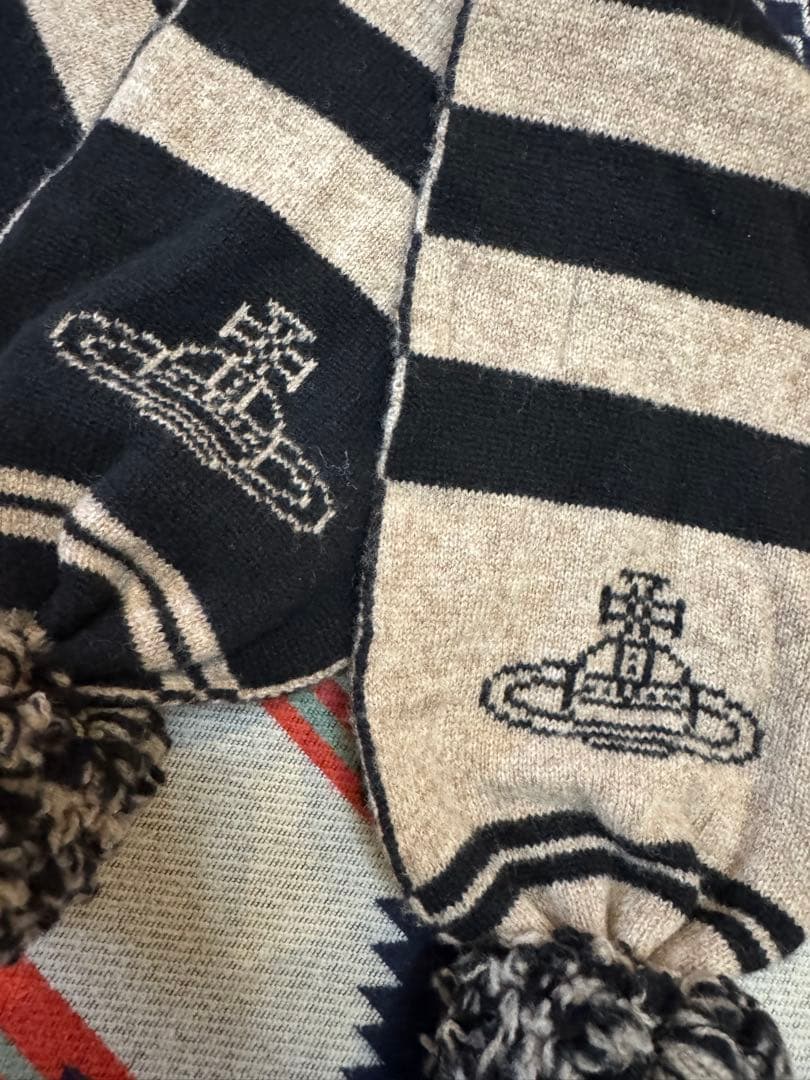 希少 Vivienne Westwood ORB ポンポン付マフラー ボーダー
