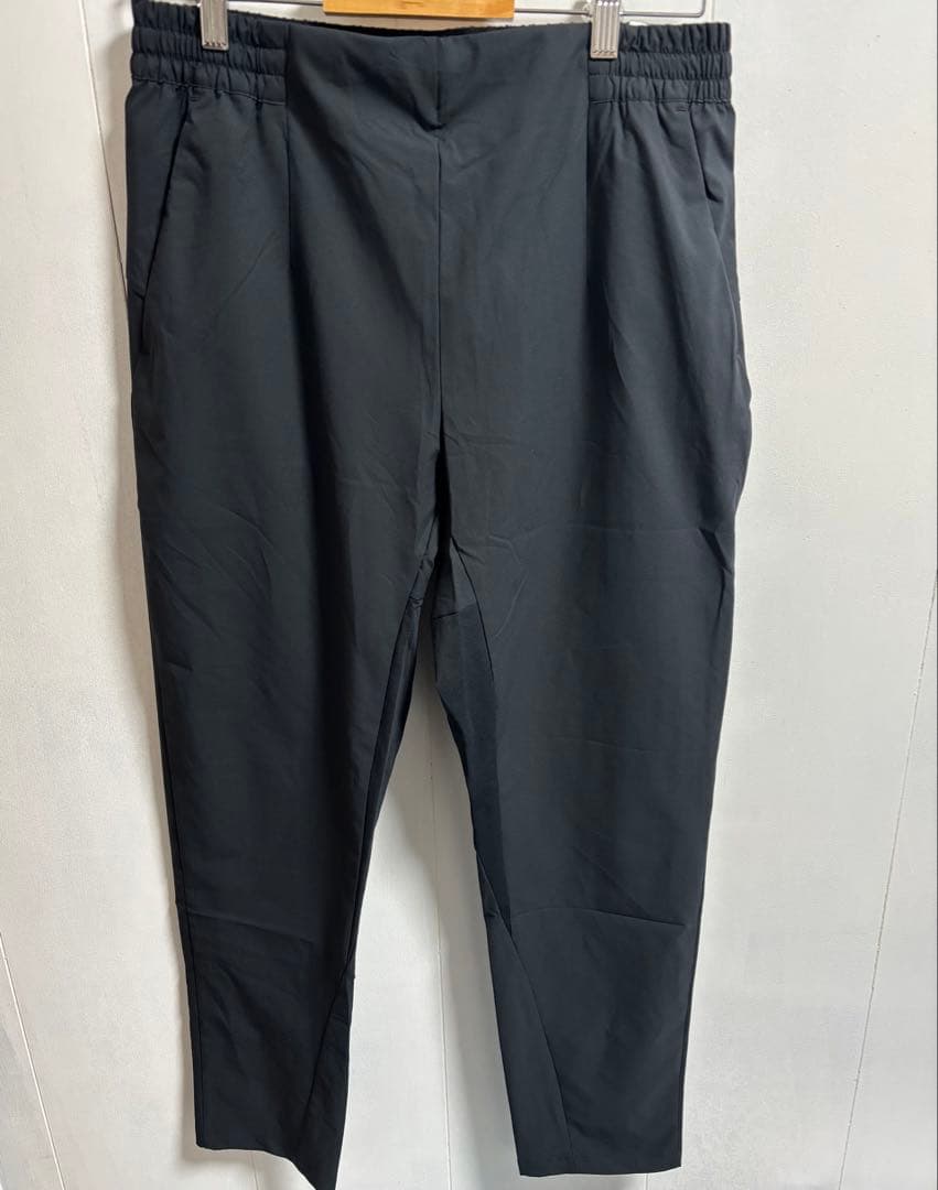 ぴ*る様 【新品】オークリー MOBILITY JACKETセットアップ上下