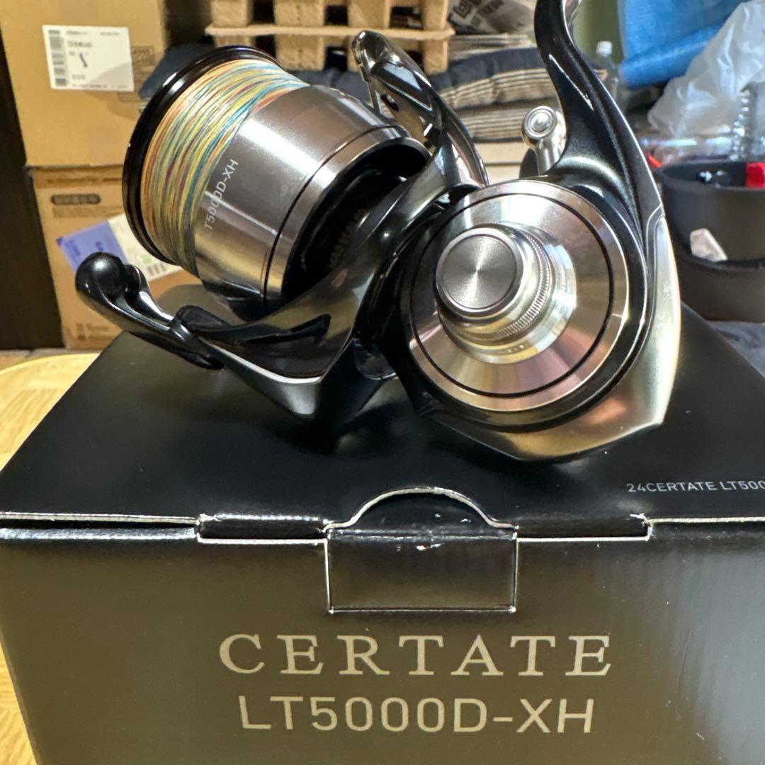 24 CERTATE LT5000D-XH スピニングリール