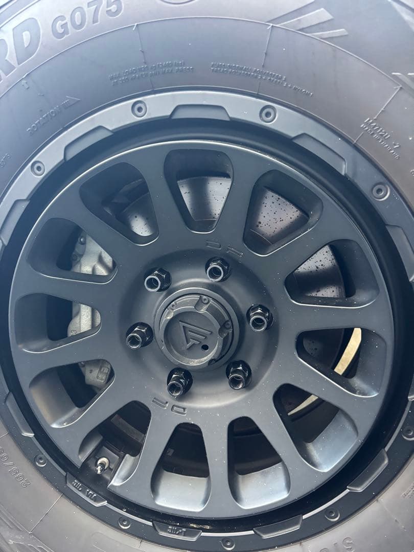 たろまる150 。150プラド　デルタフォース　17インチ