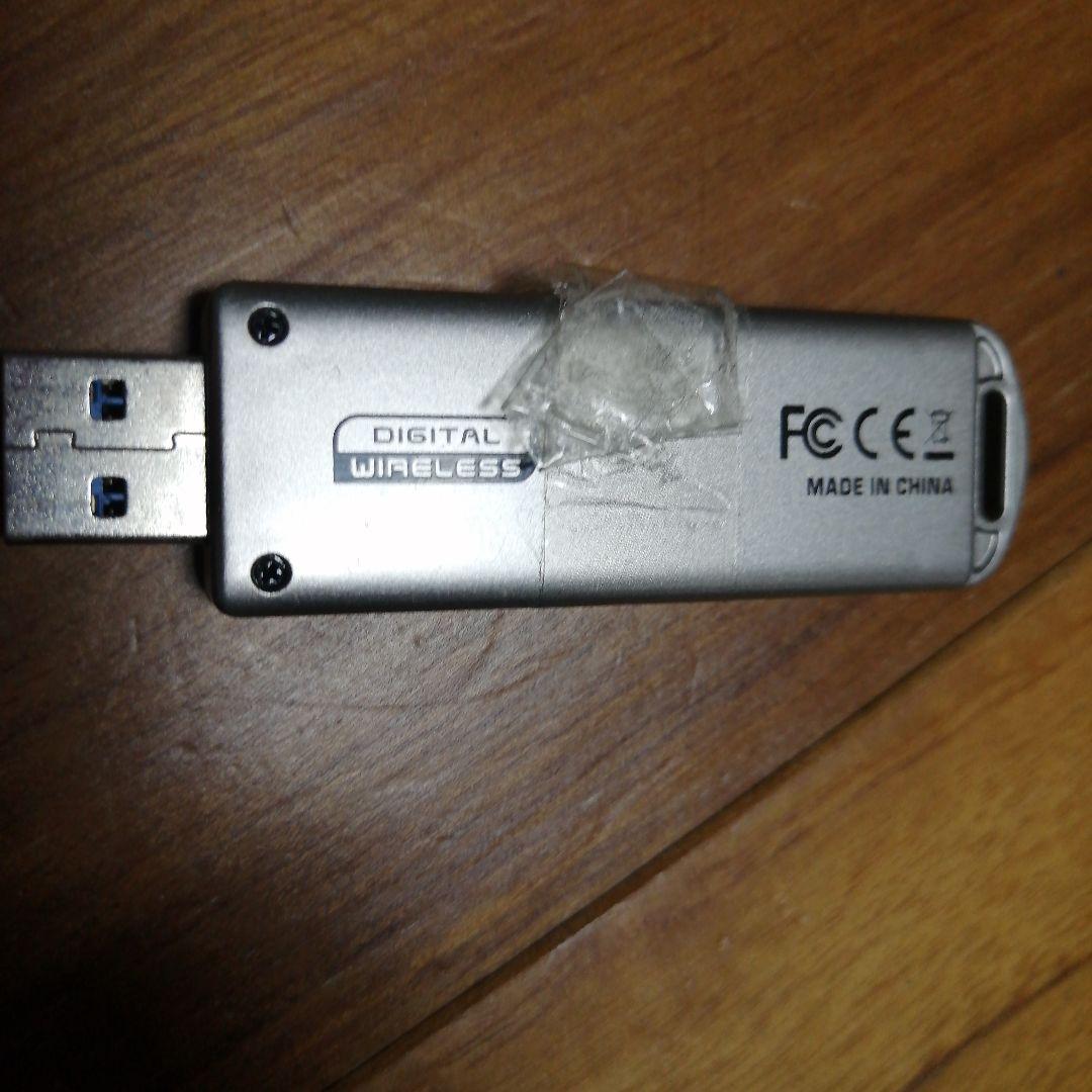 マイク本体2本　送信器USB　ULTRALINK  ULUM300D