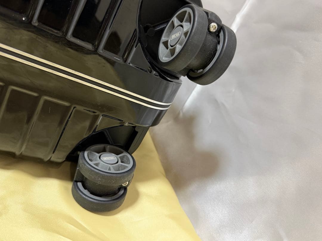 RIMOWA リモワ LIMBO（リンボ）スーツケース 機内持込可能 32L