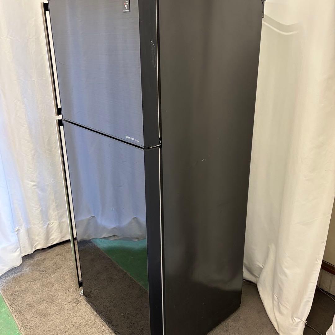 71　冷蔵庫　SHARP　大型　500-600ℓ　黒　右開き　安い　設置無料