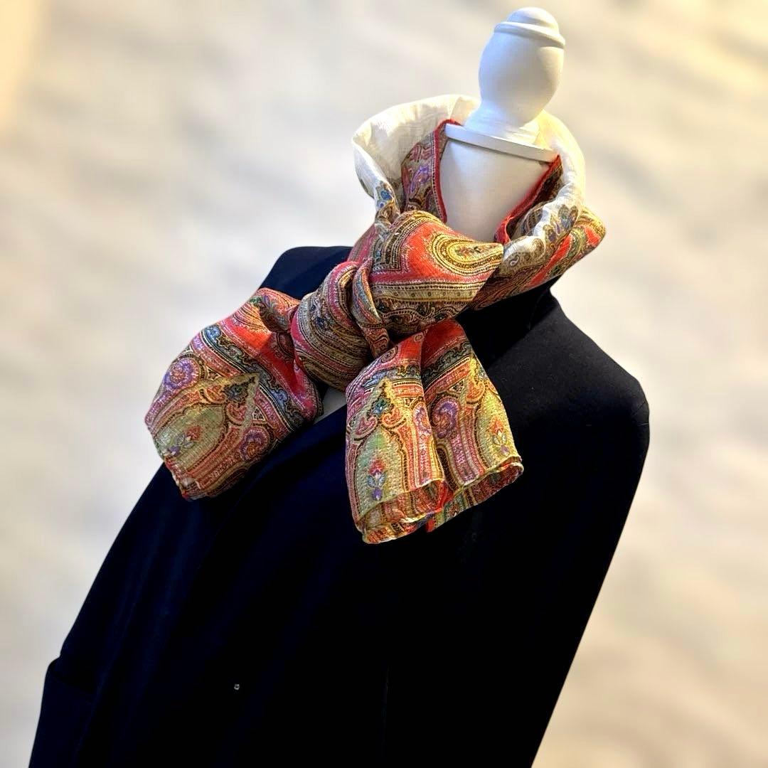【ETRO 】☆エトロ☆ レッド系☆ペイズリー柄 ☆シルク混合☆大判ストール☆