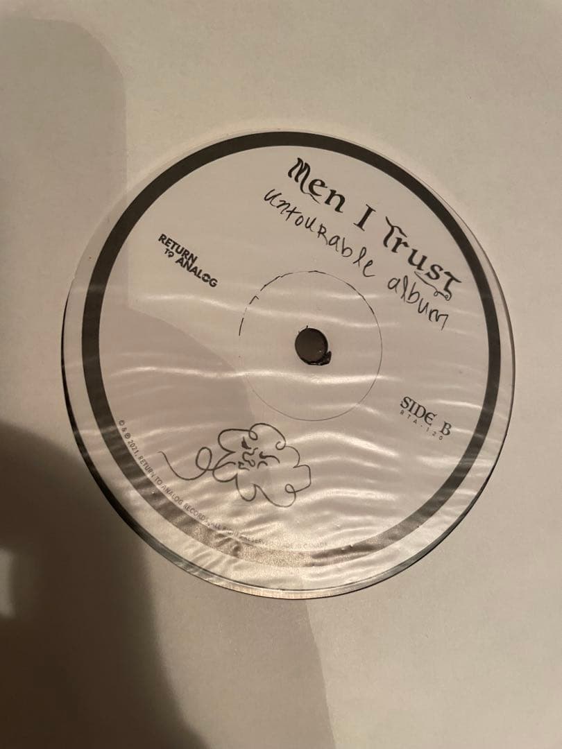 Men I Trust untourable album レコード