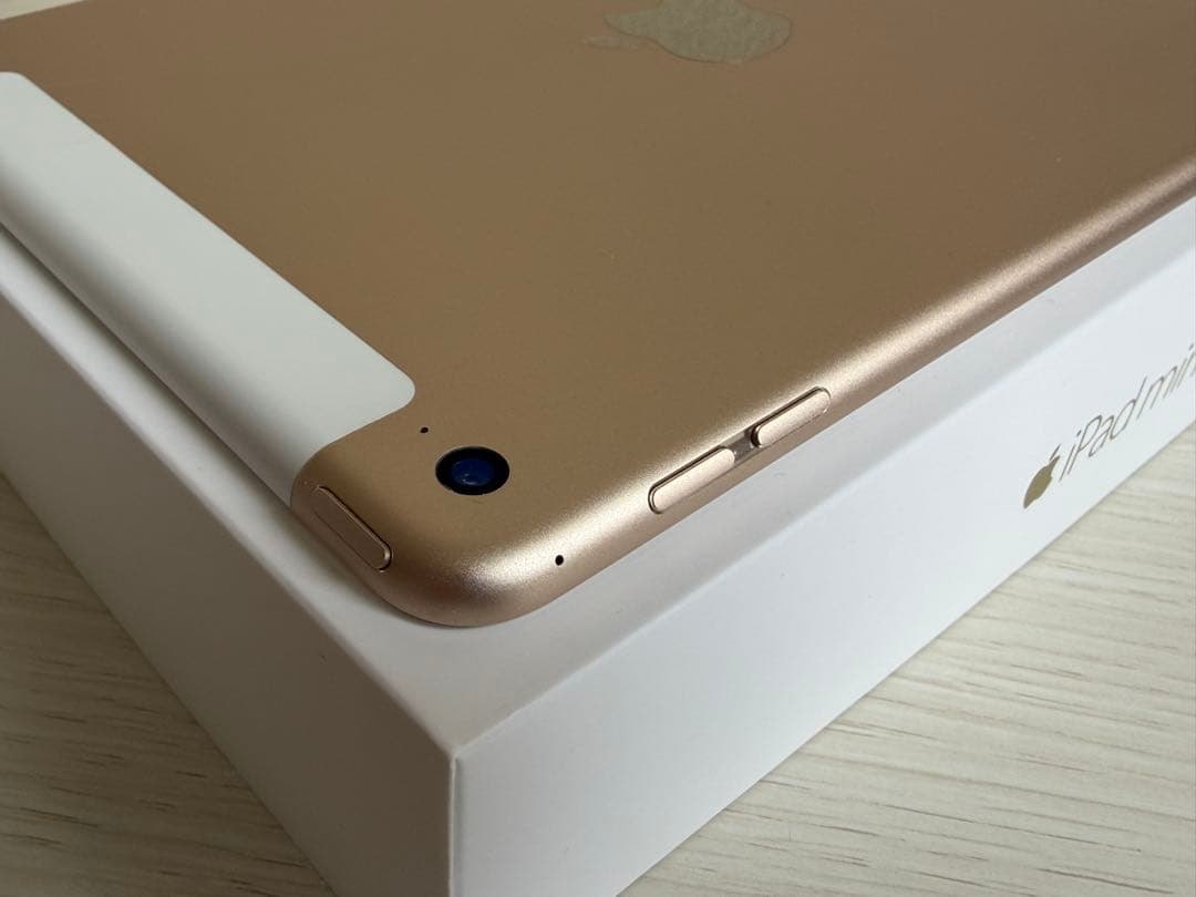 iPad mini 第4世代 128GB ゴールド Wi-Fi Cellular