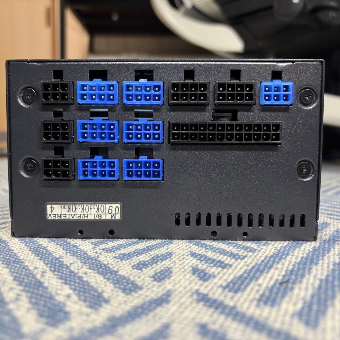玄人志向 1000W ATX電源 KRPW-GR1000W/90+ GOLD